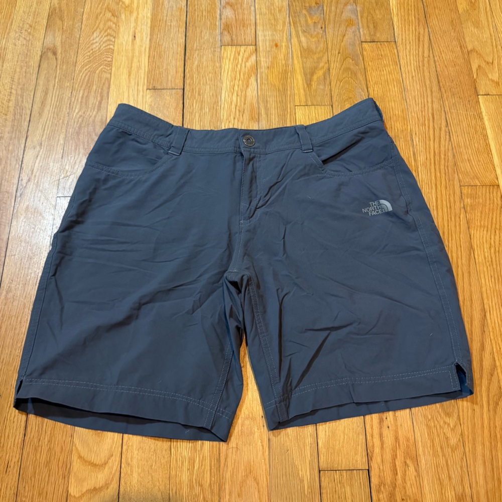 (12) Woman’s TNF Cargo Shorts